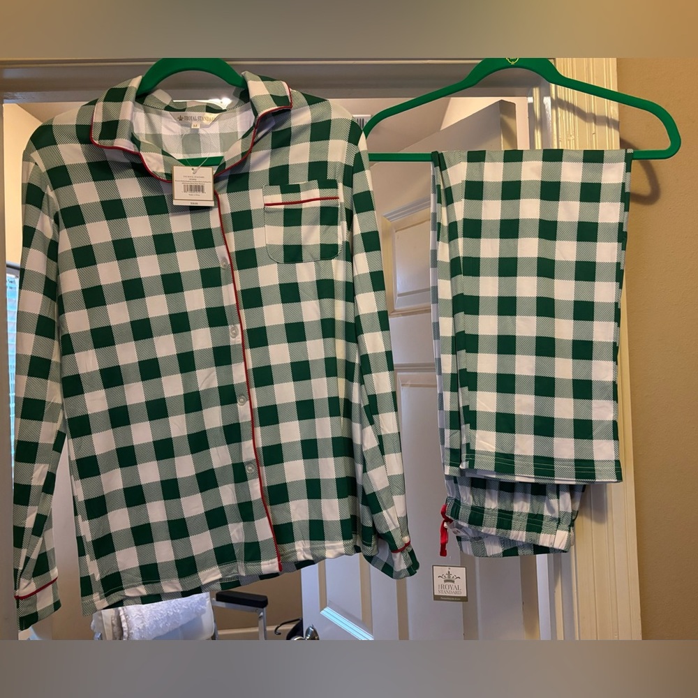 Christmas pajamas. Green and white. Size Medium.